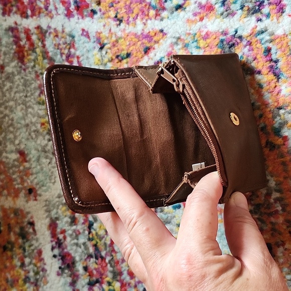 Strada faux leather small keychain  wallet - Picture 3 of 10